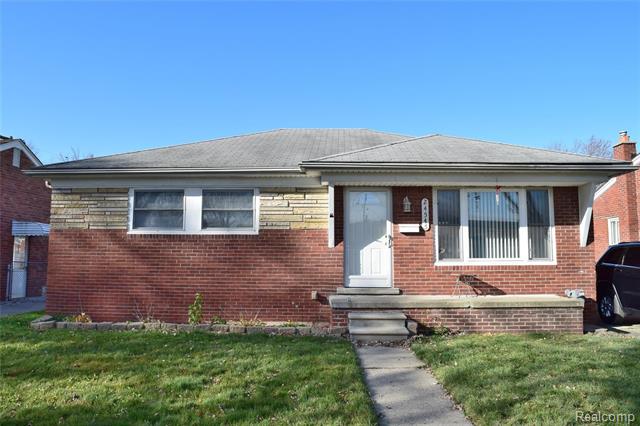 front view for 24545 Greenbrier, Eastpointe, Mi. 48021