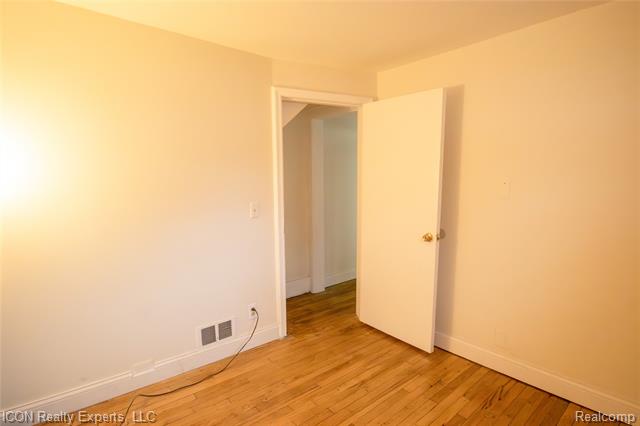 Builiding view sixteen for 6838 Braun, Center Line, MI. 48015