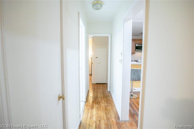 Builiding view twelve for 6838 Braun, Center Line, MI. 48015