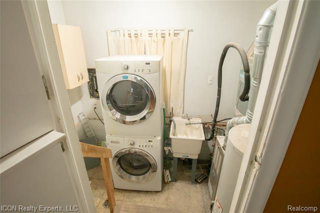 Builiding view twenty four for 6838 Braun, Center Line, MI. 48015