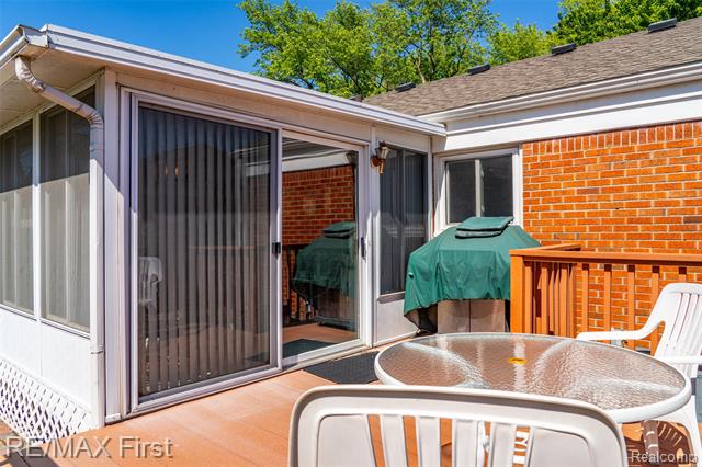 Builiding view three for 24815 Beck, Eastpointe, MI. 48021
