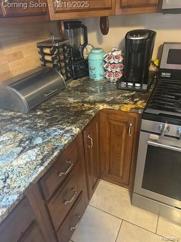 Builiding view ten for 24816 Cushing, Eastpointe, MI. 48021