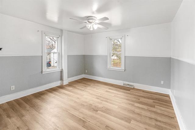 Builiding view eight for 7335 Wiegand, Center Line, MI. 48015