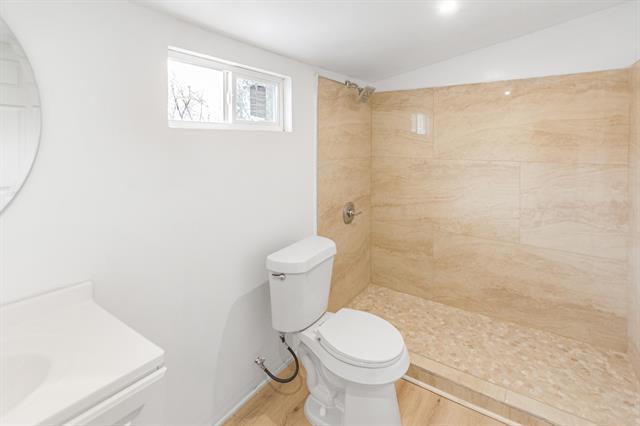 Builiding view fifteen for 7335 Wiegand, Center Line, MI. 48015