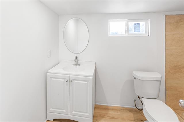 Builiding view fourteen for 7335 Wiegand, Center Line, MI. 48015