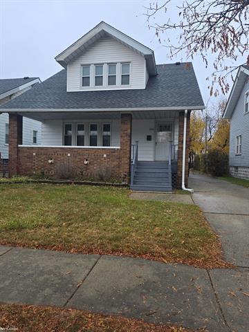 Builiding view one for 8071 Harding, Center Line, MI. 48015