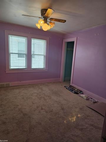 Builiding view twenty one for 8071 Harding, Center Line, MI. 48015