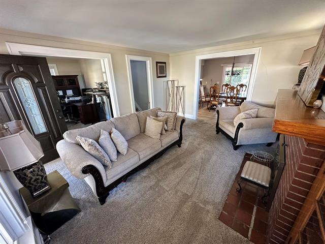 Builiding view nine for 7250 Voerner, Center Line, MI. 48015