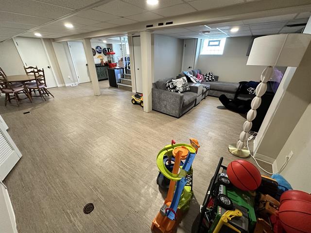 Builiding view nineteen for 7250 Voerner, Center Line, MI. 48015