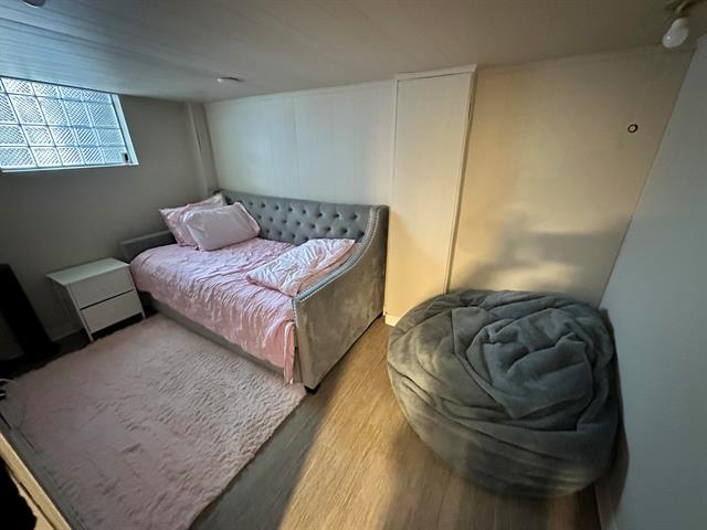 Builiding view twenty three for 7250 Voerner, Center Line, MI. 48015