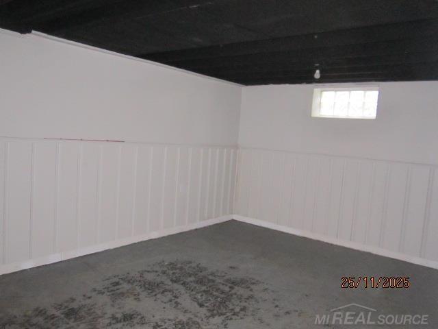 Builiding view fourteen for 25123 Mackinac, Roseville, MI. 48066