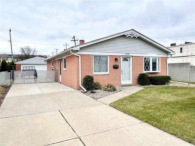 front view for 21520 Maple, Saint Clair Shores, Mi. 48081