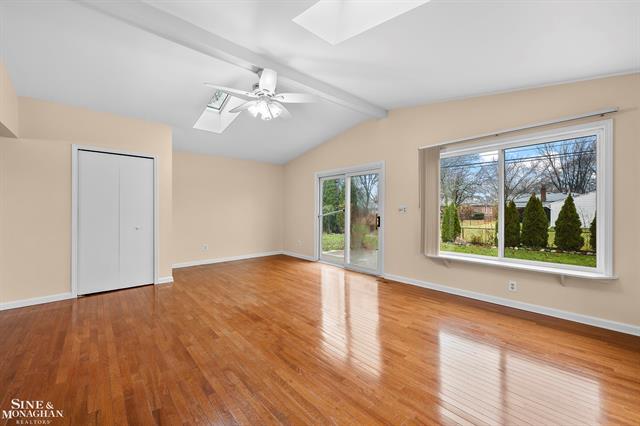 Builiding view eleven for 22201 Benjamin, Saint Clair Shores, MI. 48081