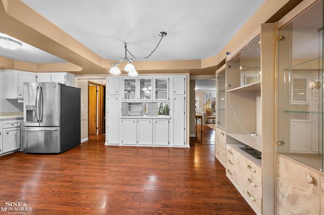 Builiding view nine for 22201 Benjamin, Saint Clair Shores, MI. 48081