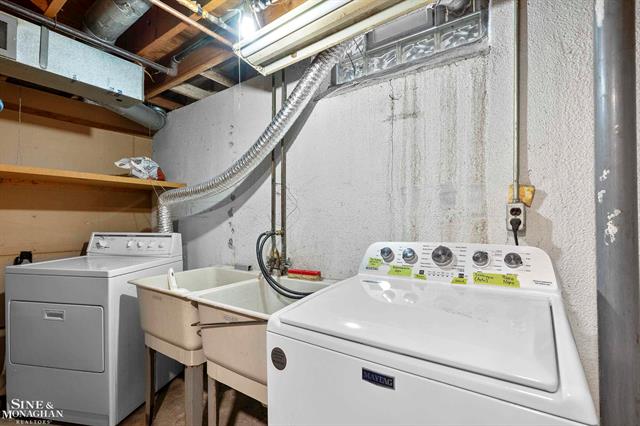 Builiding view twenty four for 22201 Benjamin, Saint Clair Shores, MI. 48081