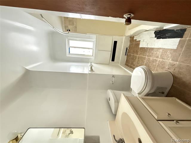 Builiding view five for 4510 Marr, Warren, MI. 48091