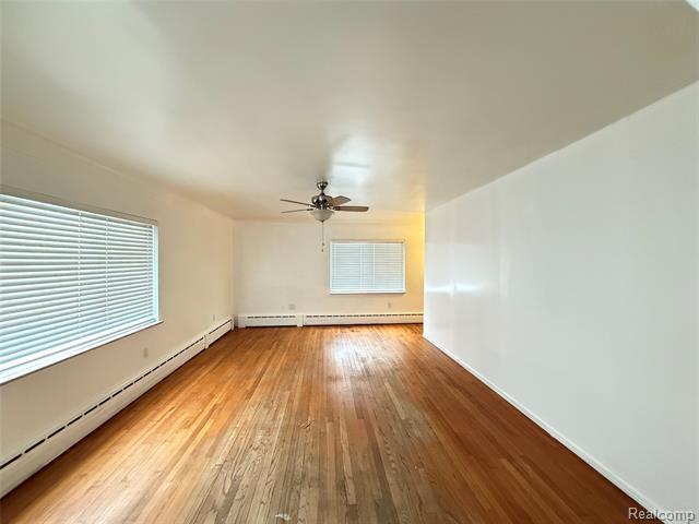 Builiding view two for 4510 Marr, Warren, MI. 48091