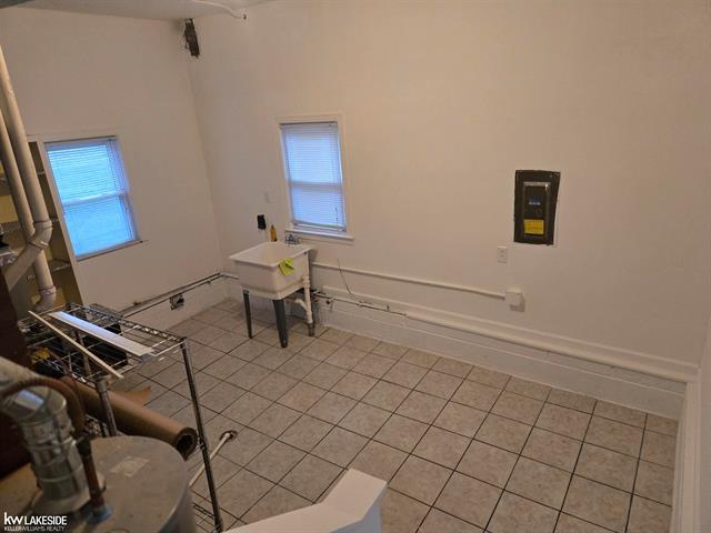 Builiding view nine for 7337 Dale, Center Line, MI. 48015