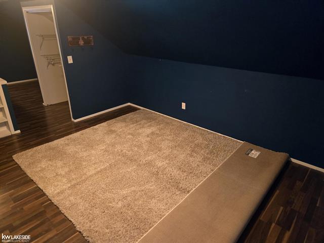 Builiding view thirteen for 7337 Dale, Center Line, MI. 48015