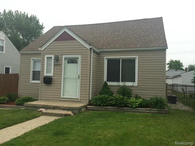 front view for 25673 Ford, Roseville, Mi. 48066