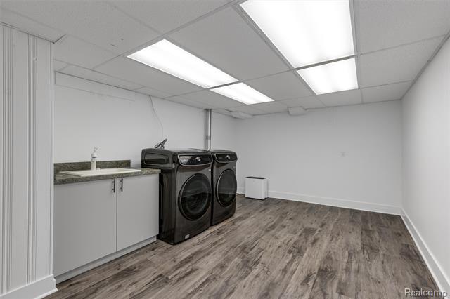 Builiding view twenty for 22429 Lakecrest, Saint Clair Shores, MI. 48081