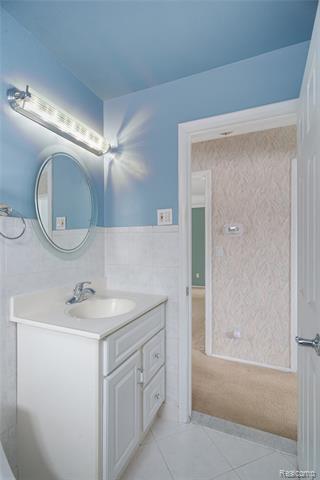 Builiding view fourteen for 13171 Burgundy, Warren, MI. 48089