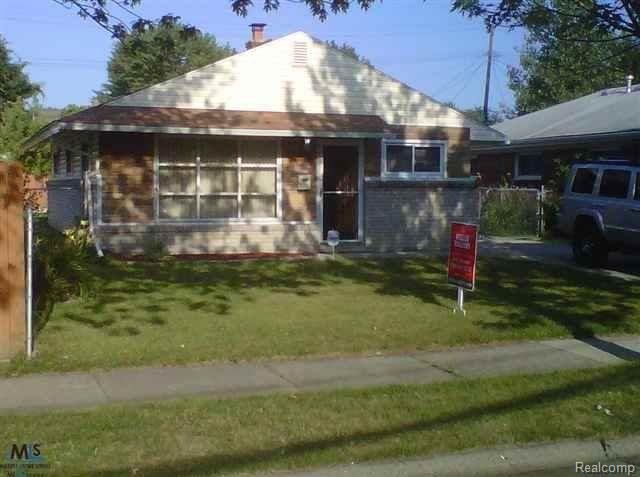 front view for 26440 Lehner, Roseville, Mi. 48066