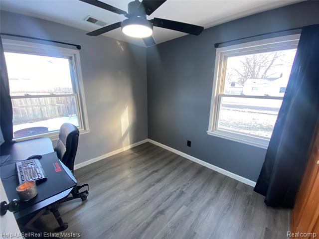 Builiding view fourteen for 26501 Clancy, Roseville, MI. 48066