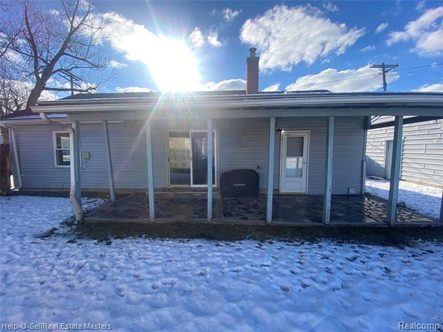 Builiding view nineteen for 26501 Clancy, Roseville, MI. 48066