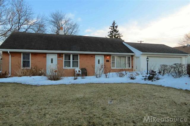 front view for 8424 Stout, Warren, Mi. 48093