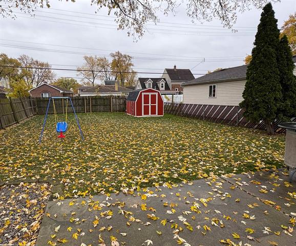 Builiding view sixteen for 21336 Erben, Saint Clair Shores, MI. 48081