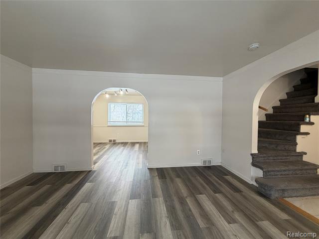 Builiding view sixteen for 27233 Audrey, Warren, MI. 48092