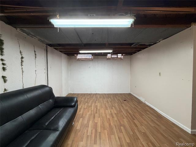 Builiding view twenty seven for 27233 Audrey, Warren, MI. 48092