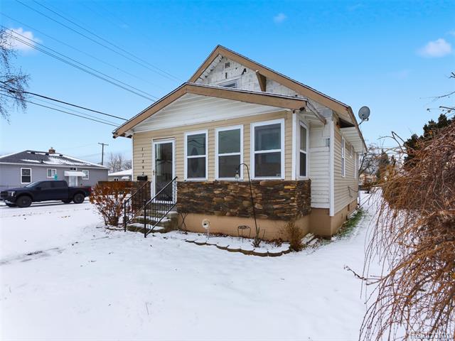 Builiding view one for 17392 Tennyson, Roseville, MI. 48066