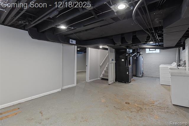 Builiding view sixteen for 27550 Garfield, Roseville, MI. 48066