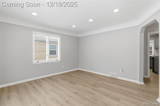 Builiding view two for 27550 Garfield, Roseville, MI. 48066