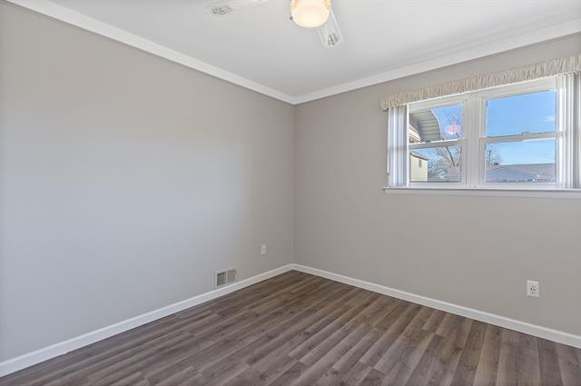 Builiding view seventeen for 28117 Roy, Saint Clair Shores, MI. 48081