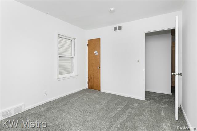 Builiding view eleven for 28207 Grant, Saint Clair Shores, MI. 48081