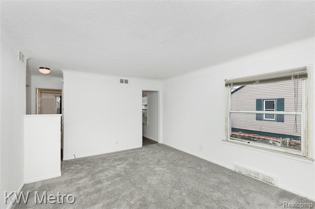 Builiding view four for 28207 Grant, Saint Clair Shores, MI. 48081