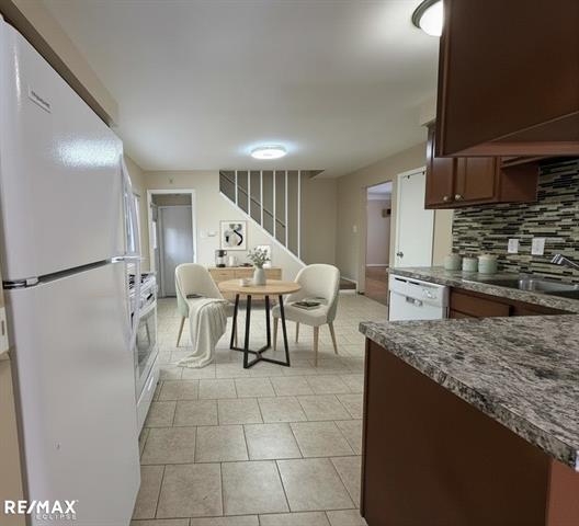 Builiding view twelve for 11311 Irvington, Warren, MI. 48093