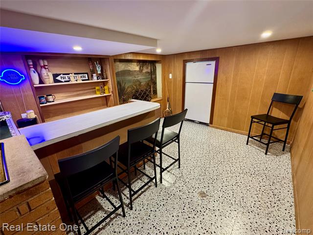 Builiding view sixteen for 4775 Stanley, Warren, MI. 48092