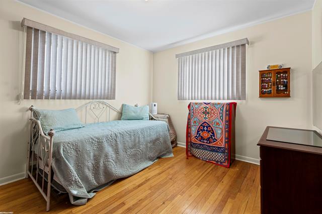 Builiding view fifteen for 28506 Kimberly, Saint Clair Shores, MI. 48081