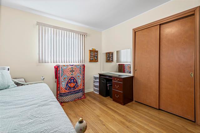 Builiding view sixteen for 28506 Kimberly, Saint Clair Shores, MI. 48081