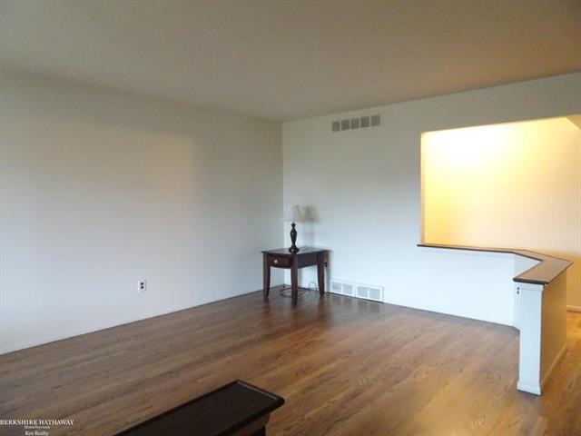 Builiding view three for 28435 Flanders, Warren, MI. 48088