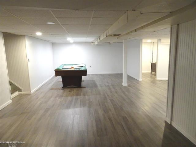 Builiding view twenty three for 28435 Flanders, Warren, MI. 48088