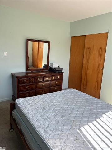 Builiding view fifteen for 11582 Gerald, Warren, MI. 48093