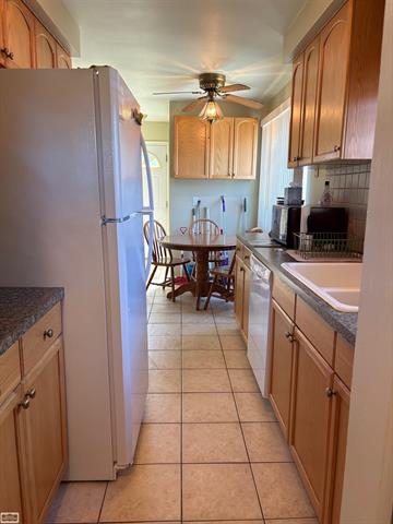 Builiding view three for 11582 Gerald, Warren, MI. 48093