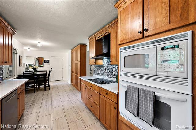 Builiding view fifteen for 21201 E Chigwidden, Northville, MI. 48167