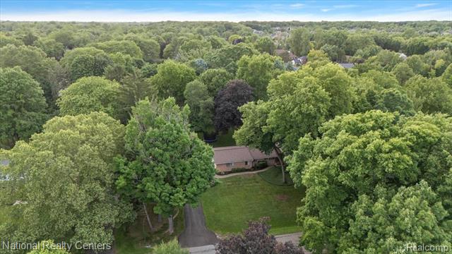 Builiding view fifty six for 21201 E Chigwidden, Northville, MI. 48167