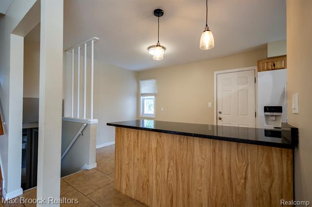 Builiding view twelve for 4829 Wolgast, Warren, MI. 48092